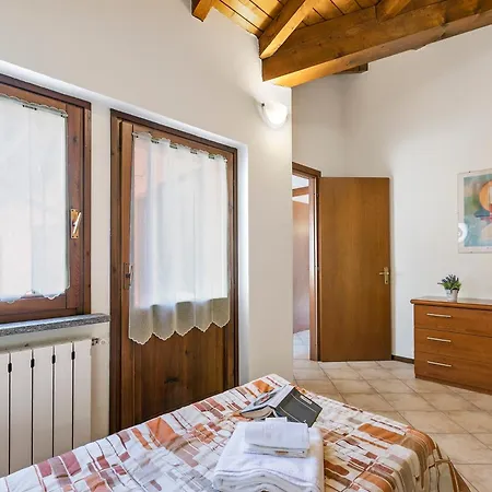 Nel Cuore Di 50m From - Happy Apartmán Baveno