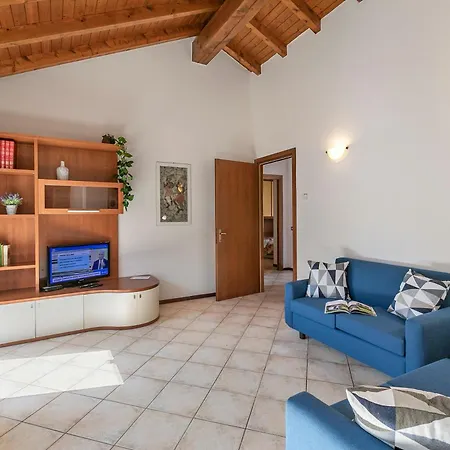Nel Cuore Di 50 Mt From - Happy Apartment *