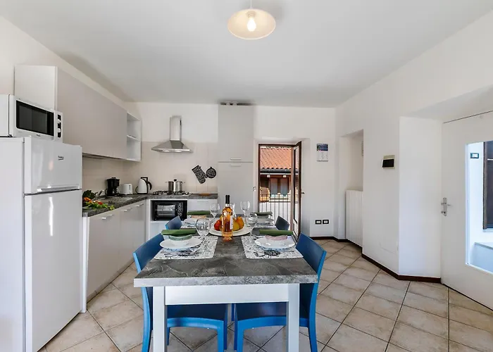 Nel Cuore Di 50m From - Happy バヴェーノ